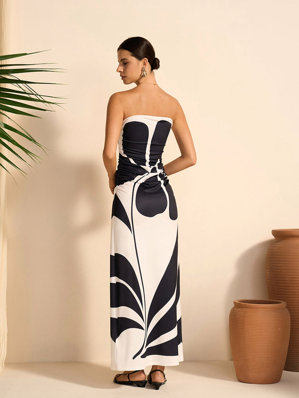 Yarı Transparan Straplez Çiçek Desenli Elbise
