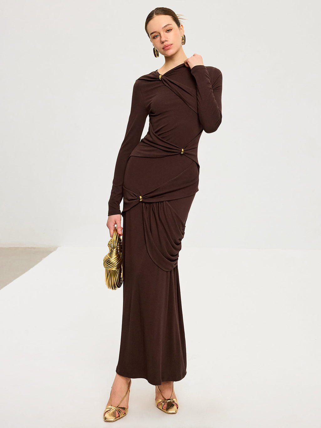 Metal Detaylı Uzun Kollu Draped Maxi Elbise