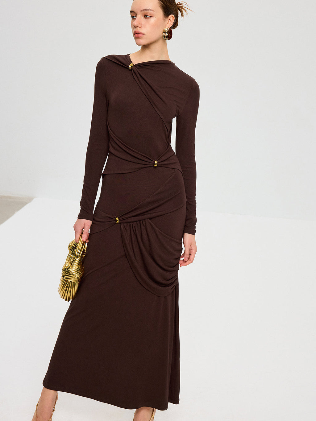 Metal Detaylı Uzun Kollu Draped Maxi Elbise