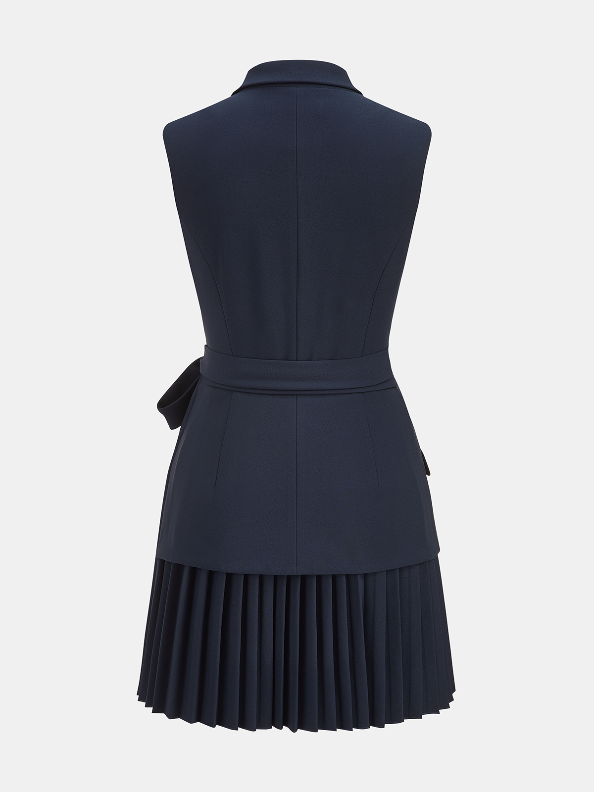 Kemerli Pileli Kolsuz Blazer Elbise