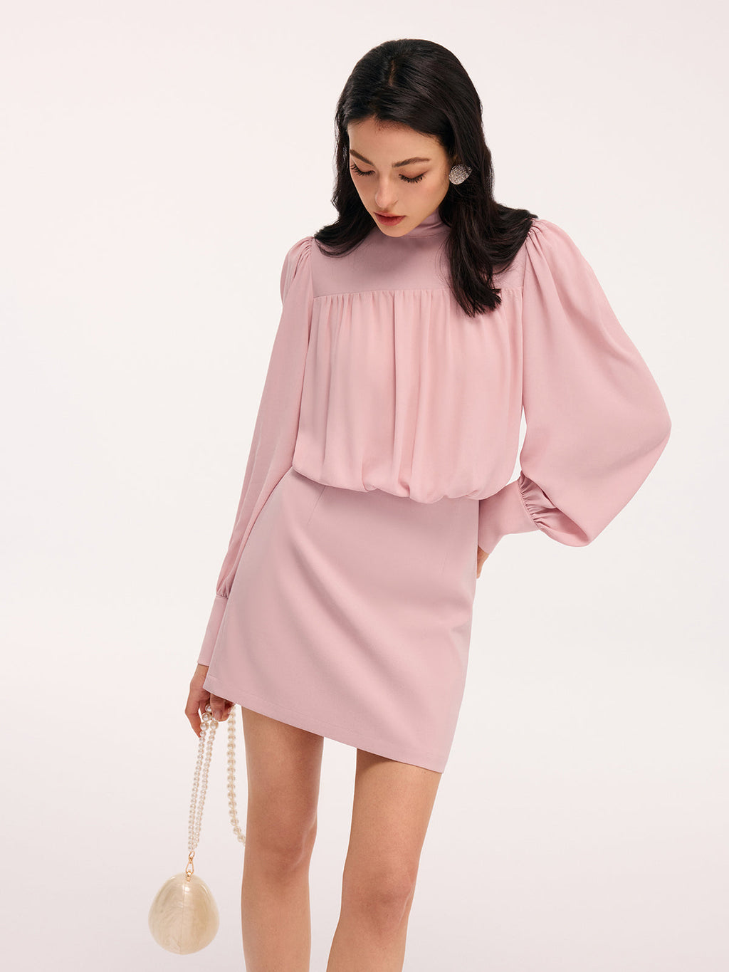Sırt Fiyonk Detaylı Puff Kollu Blouson Elbise