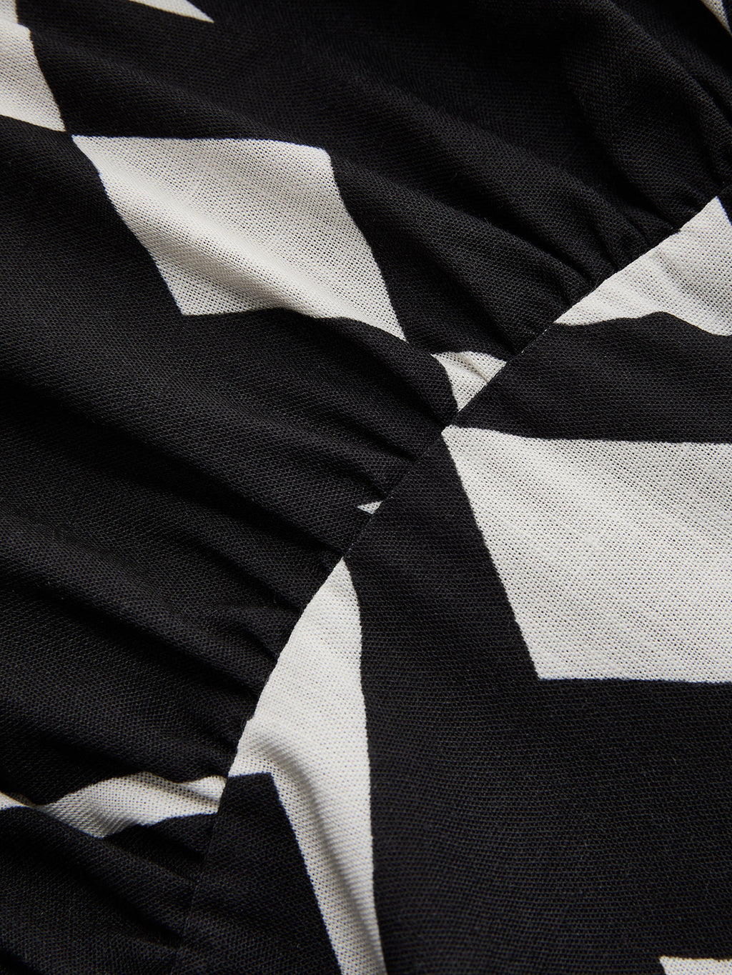 Geometrik Desenli İnce Askılı Maxi Elbise