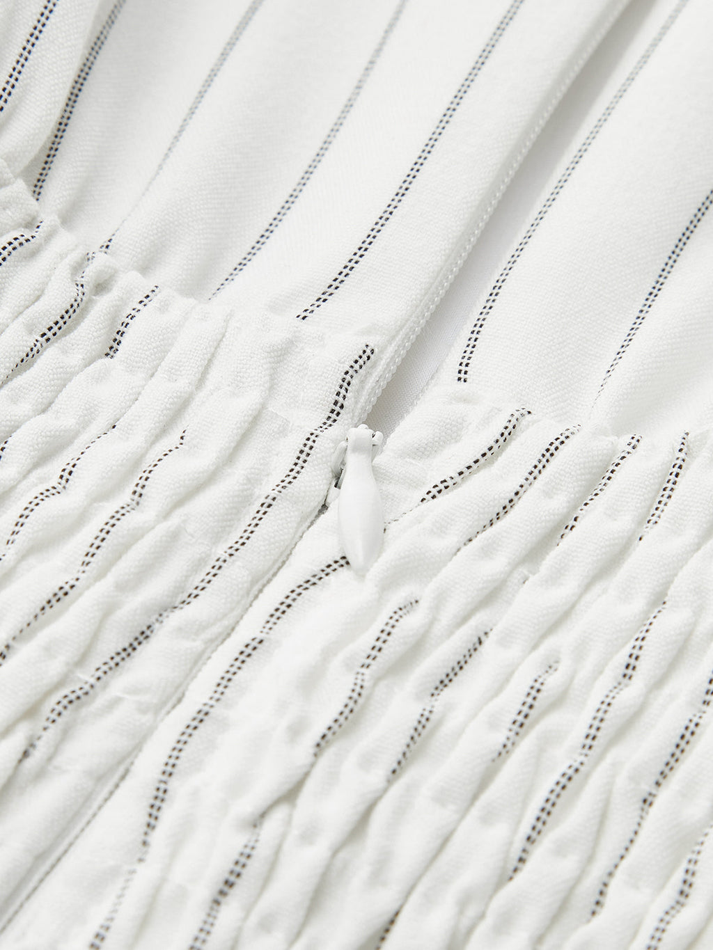 Pamuk Karışımlı Çizgili Büzgülü Kolsuz Maxi Elbise