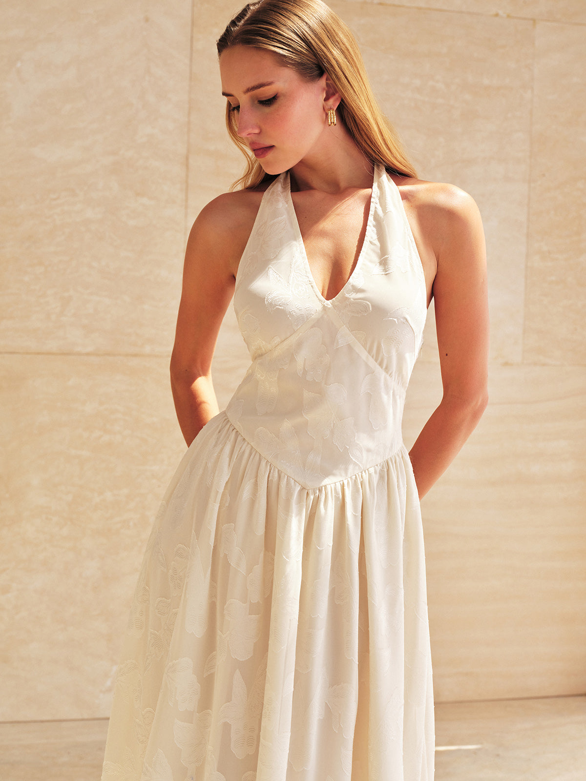 Halter Yaka V Yaka Jakarlı Maxi Elbise