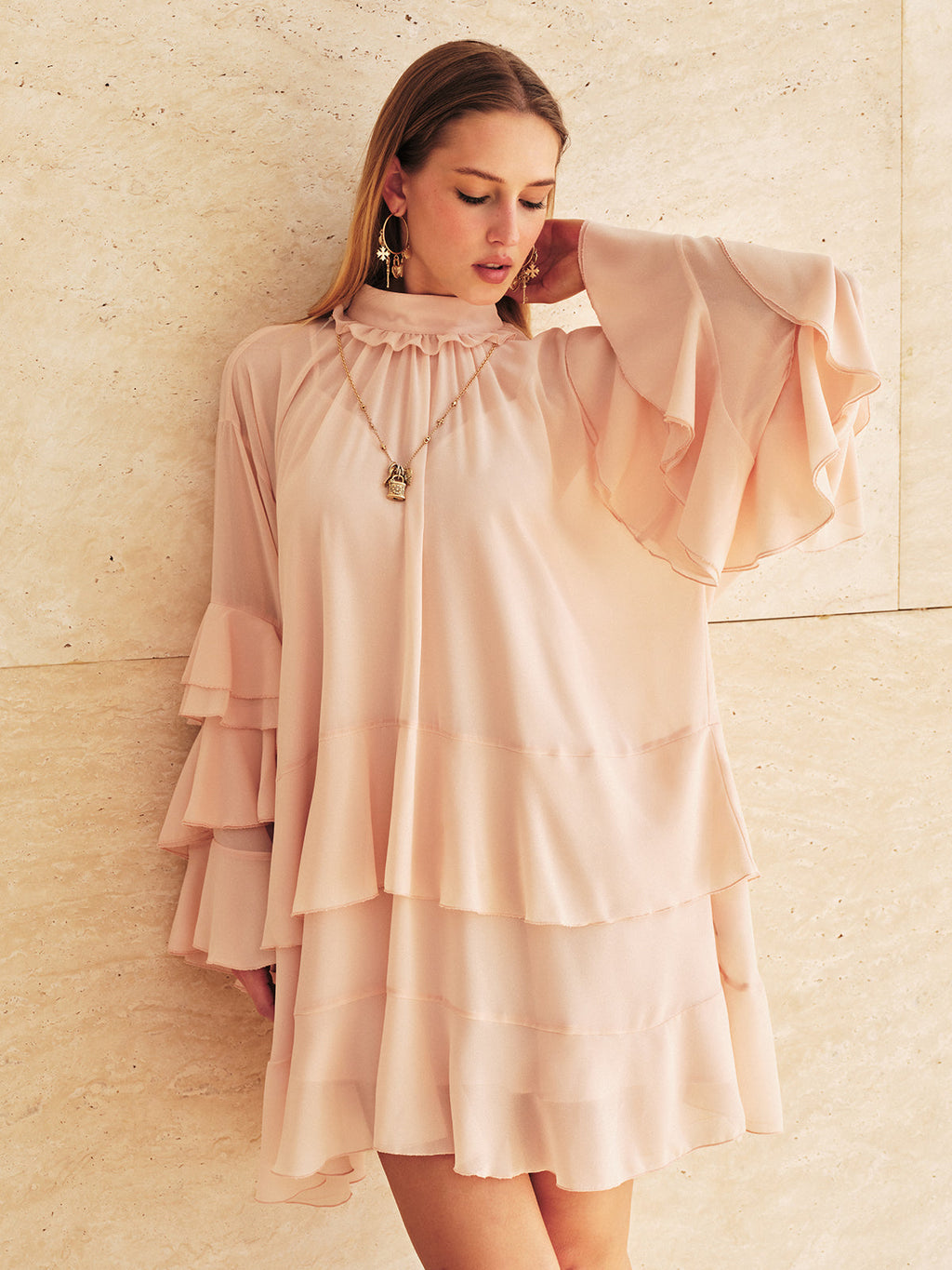 Fırfırlı Katlı Loose Şifon Mini Elbise