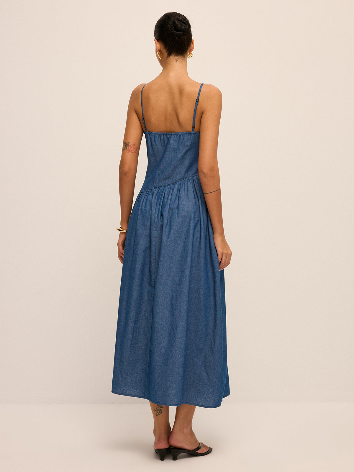 Denim Efektli Asimetrik İnce Askılı Maxi Elbise